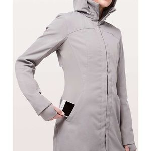 lululemon like a glove jacket, size 2, dark chrome